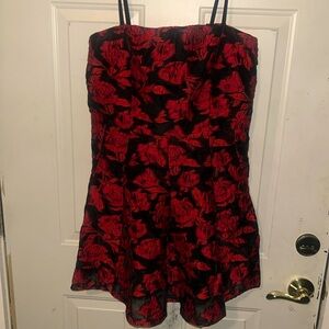 Red & Black Eva Mendes